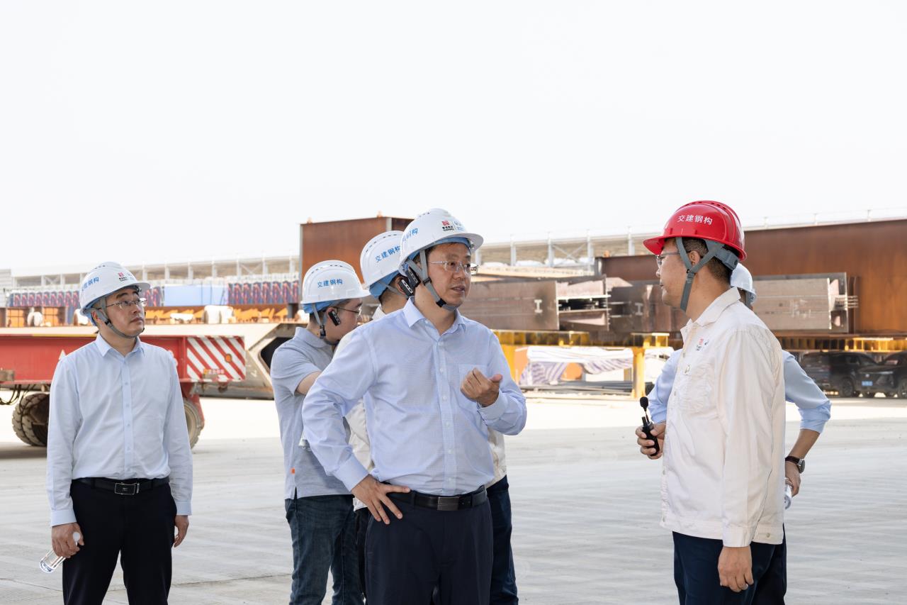 四川路橋黨委委員、紀委書記焦利軍 帶隊到交建集團項目一線調研指導工作